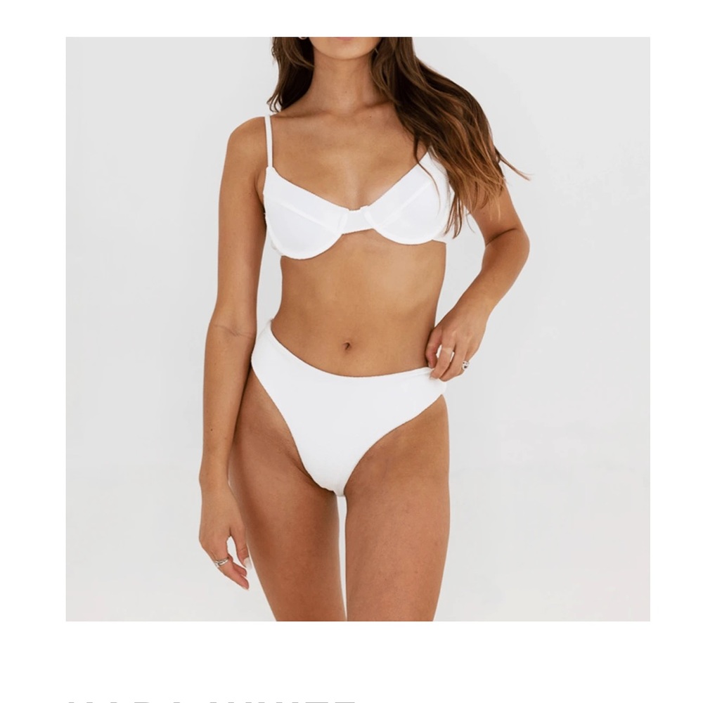 NWT Aurelle Swim NARA bikini set (white)